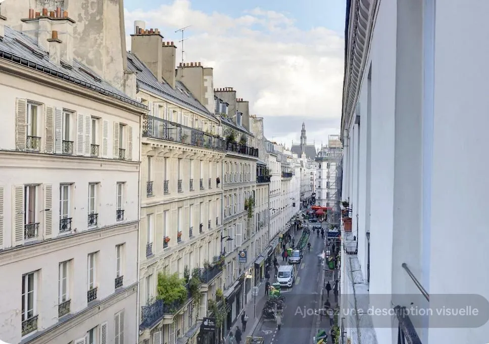 לינה וארוחת בוקר Trendy Paris Flat 2 Bedroom With Rooftop Views